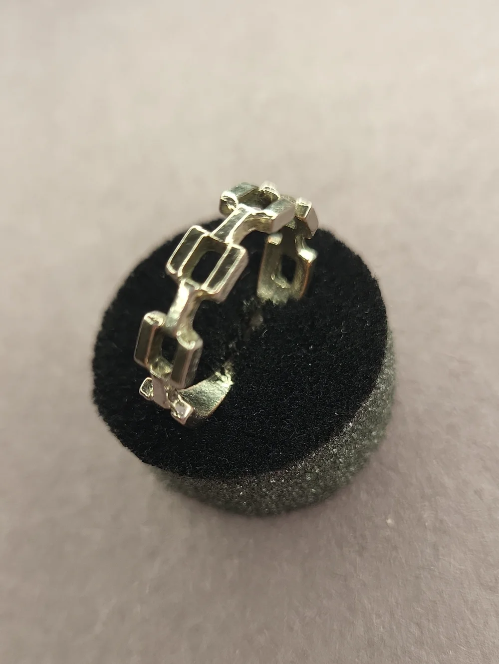 Geometric Link Silver-Tone Ring